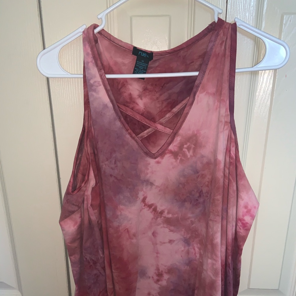 rue 21 long sleeve cut shoulders top